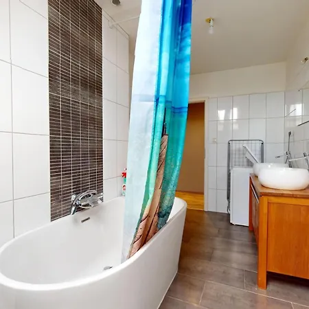 Le Nid Perche * מולהאוס